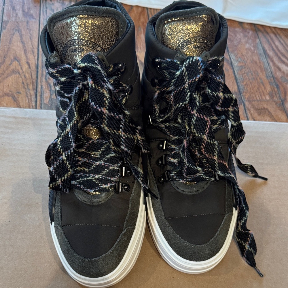 P448 Black and Gold High-Top Sneakers